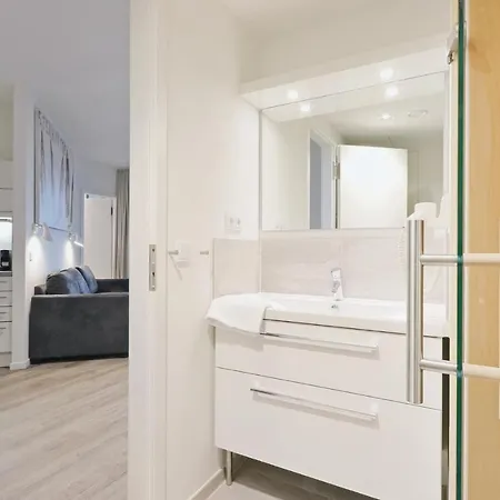 Apartment Cozy In Travemuende With Sauna *